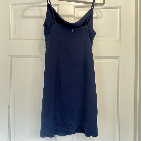 Urban Outfitters Mallory Cowl Neck Slip Dress Dark Blue XS excellent condition - Picture 4 of 9